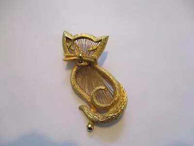 Signed Monet Cat Pin • $15.99