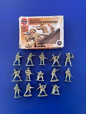 Airfix Toy Soldiers Modern British Infantry Boxed 1/32 Scale WW2   Set Of 14 • £17.99