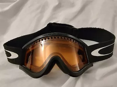 Oakley Ski Snow Goggles Black Frame With Orange Lens • $24.95