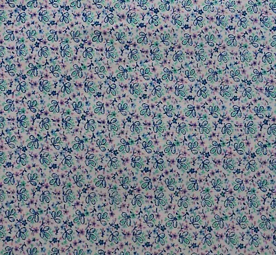 VINTAGE 70's Floral Print Cotton Fabric 44  X 76  • $8.99