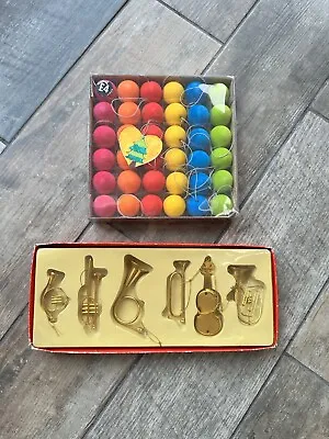 Gold Plastic 6 Musical Instruments Christmas Ornament 36 Round Baubles Preowned • £17.99