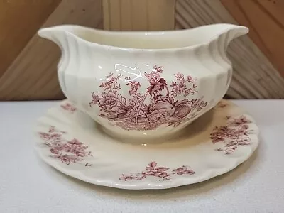 Vintage Myott England Bountiful Pattern Gravy Boat. Excellent Condition.  • $10