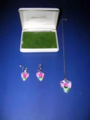 Vintage Lucite Pink Roses Jewelry Pendant Screw On Earrings & Presentation Box • $12