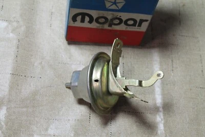 $34.50 • Buy NOS Mopar 3755036 Distributor Vacuum Advance Dodge Plymouth 225 6 Cylinder
