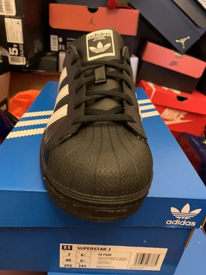 $70 • Buy ADIDAS Superstar J Sneakers Black White EE7500 Size Us7