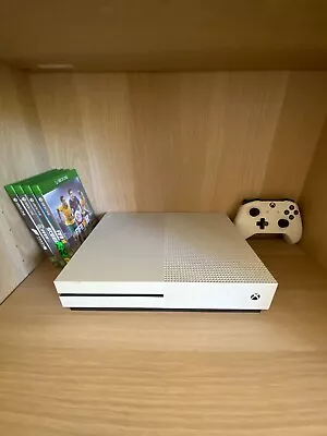 Microsoft Xbox One S 500GB Home Console - White With Two Controllers & 4 Games • $150