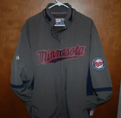 MINNESOTA TWINS Authentic MAJESTIC THERMA BASE Jacket COAT 2XL Fleece Lined GRAY • $54.95