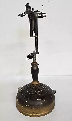 Vintage Coleman Lamp & Stove Co. Gas Table Lamp ~Dated 6 /9 On The Bottom • $50