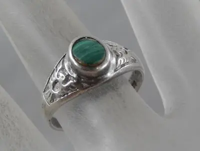 Vintage Navajo B Sterling Silver Malachite Thunderbird Ring 6.5 925 F2075 • $49.99