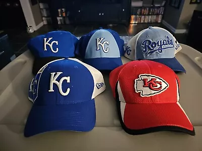 Lot Of 4 Kansas City Royals & 1 Kansas City Chiefs Flex Fit Hats • $15