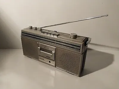 Vintage Philips Boombox Cassette Radio D8201 • $120