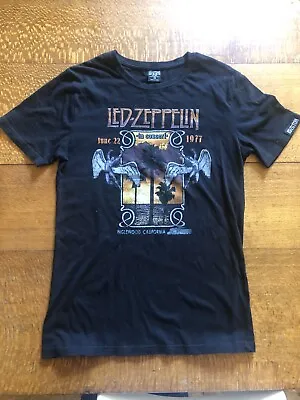 Led Zeppelin T Shirt - In Concert USA June 1977 2021 & OFFICIAL  Size XS • $19