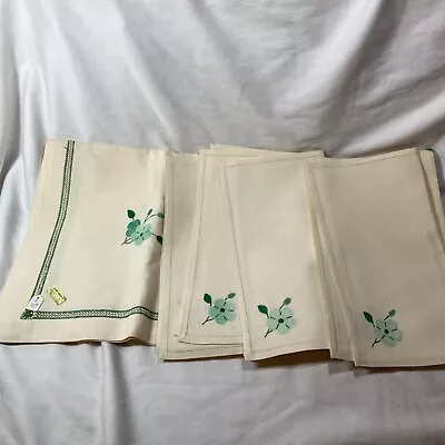 Cottage Core Vtg Floral Cross Stitched 41x41 Tablecloth & 6 Napkins Granny Chic • $40