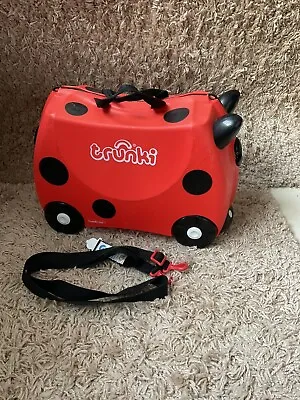 Kids Trunki Ladybird Ride On Suitcase Hand Luggage - Fast Shipping 🚚 • £15