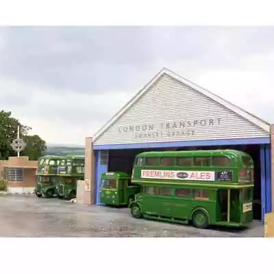 Kingsway 00 Scale Swanley London Transport Country Bus Garage  Ready Made. • £60