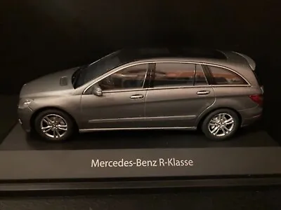 Mercedes Benz R-class W251 2011 Minichamps Dealer Edition In Scale 1/43 • $49.95