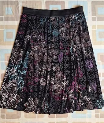 M&S Black Flocked Velvet Jersey Elasticated Flared Midi Skirt - Size 14 • £3.99