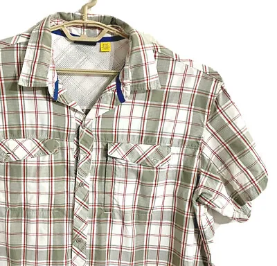 CABELLAS Casual Button Up Shirt Mens XL Nylon Gray Red Plaid Short Slv Pkts NEW • $4.14