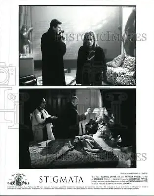 1999 Press Photo Gabriel Byrne And Others Star In The Film  Stigmata  • $17.99