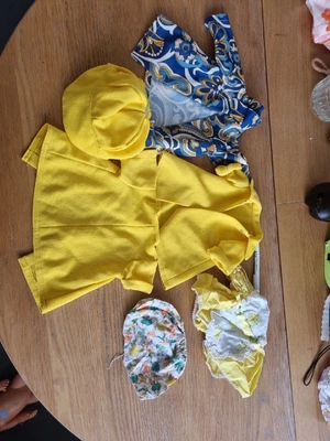 £5 • Buy Vintage Baby Dolls Clothes 1960s Retro
