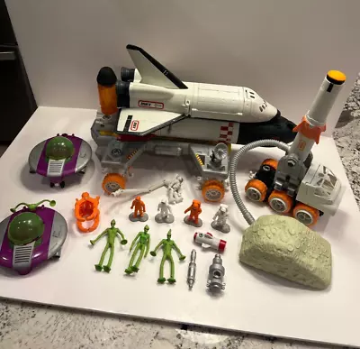 Vintage Matchbox MBX Mega Rig Space Shuttle Aliens UFO Invasion Play Set LOADED • $75