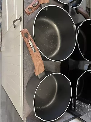 Tower Saucepan 5 Piece Set • £5.50