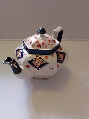 Vintage Imari Pattern Teapot  • £14.89