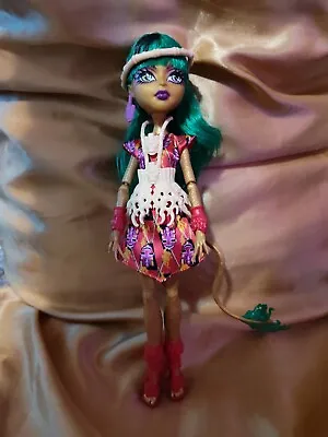 Monster High Jinafire Long Ghouls Getaway Doll- Incomplete • $20