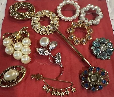 Vintage Lot Of 12 Assorted Brooch Pins Estate Multi-Color Rhinestone Pearl Beads • $15