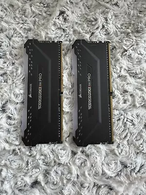 Corsair Vengeance Pro CMW16GX4M2C3200C16DDR 16GB(2X8GB) 3200MHz • £29.99