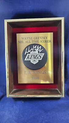 Wayne Gretzky Signed Hockey Puck NHL Los Angeles Kings Vintage 1989 Autograph • $489.99