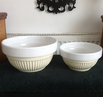 2 Lakeland Pastel Yellow & White Mixing Bowls. • £29