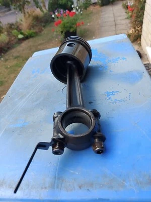 £29.99 • Buy Wolseley Wd 8 Piston And Con Rod
