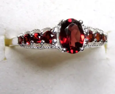 Garnet & Silver Milgrain Ring / Size 11 / 925 Sterling Silver / 1.4ct • $22.99