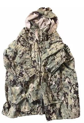 US Navy NWU Type III AOR2 Parka GoreTex Parka Large Regular Free Shipping • $149.99