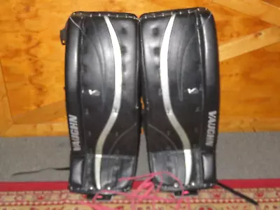 Vaughn Black/Silver Ventus V LT60 Goalie Leg Pads Junior Size 24+2 • $0.99