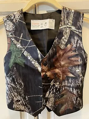 Camo Formal Boys Vest Sz 6-8 NWOT Mossy Oak Lined Buttons Adjustable Belt USA • $18