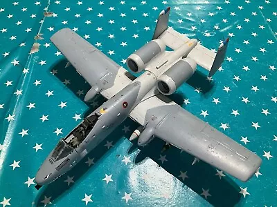 BUILT 1:48 Scale McDonnell Douglas A-10  Thunderbolt  BUILT Aircraft Model Kit • £5