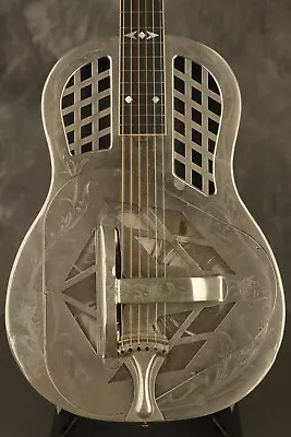 1920's National Style 4 Tri-Cone Resonator ROUND NECK!!! • $29500