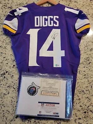 Game Used Stefon Diggs Jersey Vikings NFL 2019 Comeback Win  • $3900