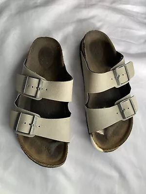 Birkenstock Arizona Vegan Birko-Flor Women’s  Size 7.5-8. Pull Up Stone. • $32