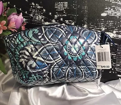 Vera Bradley Grand Travel Laminated Cosmetic Bag BLUE ISLAND MEDALLION NWT RV$49 • $26.99