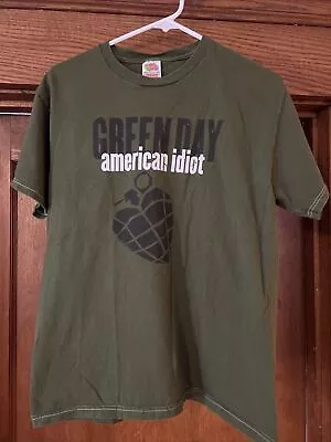 Vintage Green Day American Idiot Band T-shirt Billie Joe Armstrong Punk Rock ￼ • $11