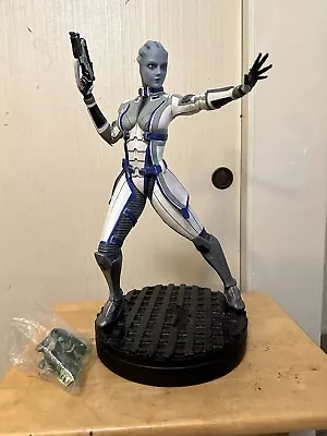 Mass Effect Liara Statue Gaming Heads Action Space Fighter Alien Video Game Hero • $800