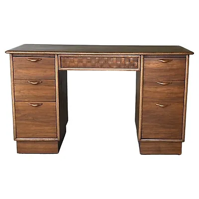 Lane Mid Century Modern Walnut Desk Perception Collection • $750