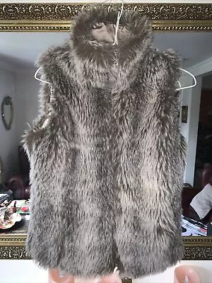 WAREHOUSE LUXURY FAUX FUR “Toasty Warm” Gilet Body Warmer UK8 FAB CONDITION ! • £11.99