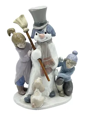 Lladro Figurine 5713  THE SNOWMAN  NO Box / Retired 2019 • $145.25