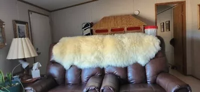 $169 • Buy Faux Fur Rug -  WHITE  Premium Shag - Bear Skin Rug - 2.5 Ft By 5 Ft