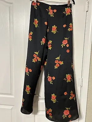 Zara Women's Size Large High Rise Wide Leg Floral Print Pants In Black Satin • $24