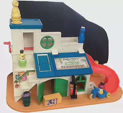 Vntg Fisher Price Sesame Street Clubhouse 937 1976 Playwear &Repairs L'tl People • $26.50